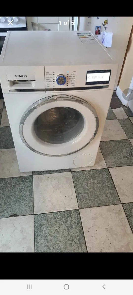Washing machine - Image 1