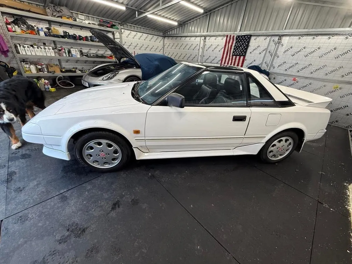 Toyota MR2 - Image 4