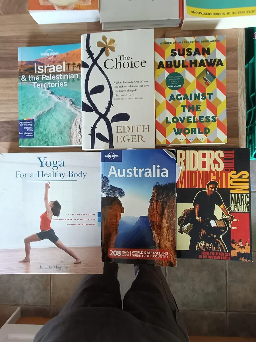 books 35x secondhand - Image 3