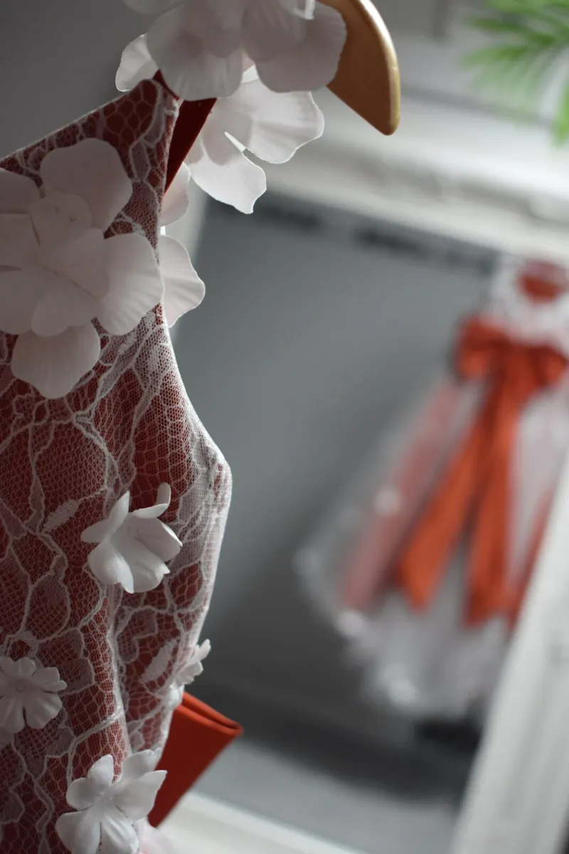 Flowergirl Dress age 7-9 - Image 3