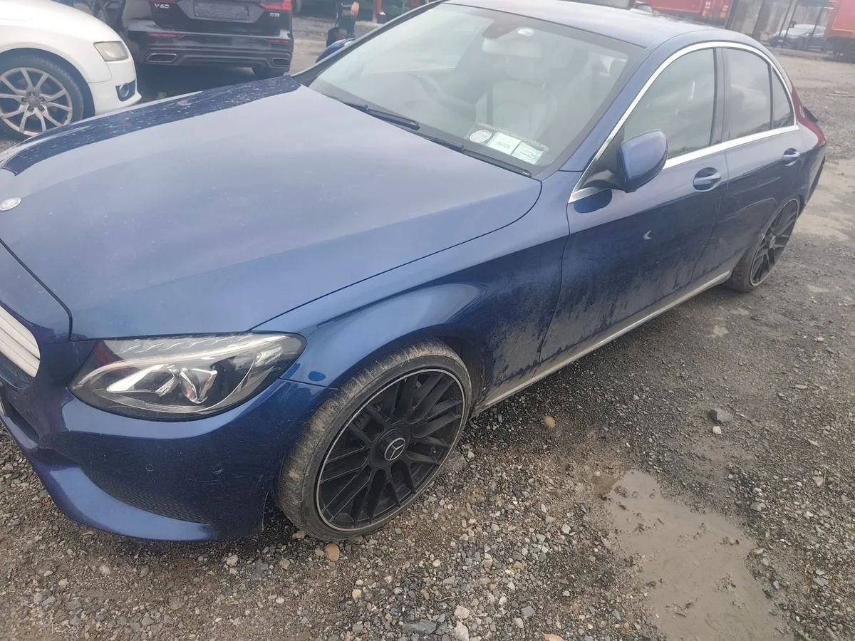 Mercedes c350 h - Image 4