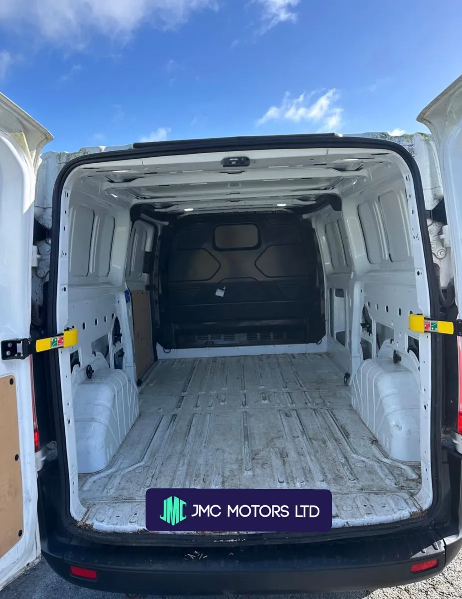 Ford Transit Custom 2019 - Image 4