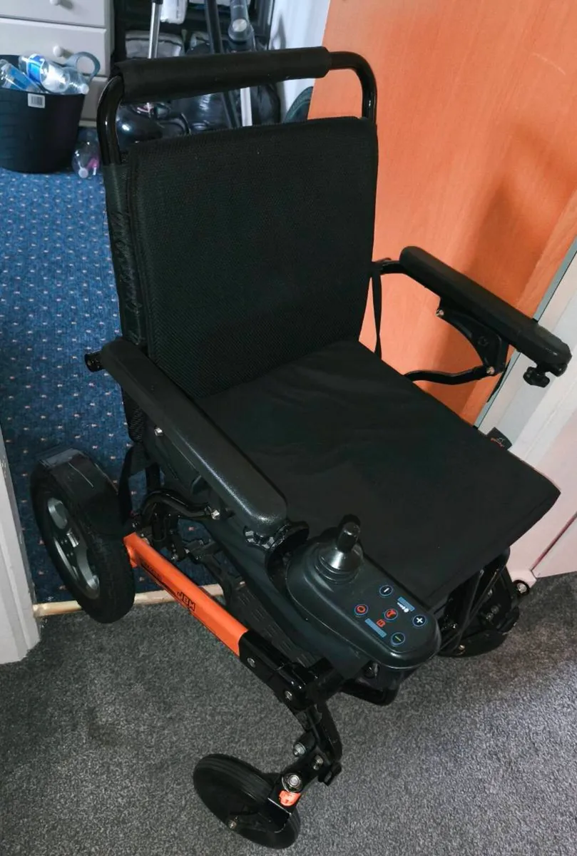 Wheelchair - Image 3