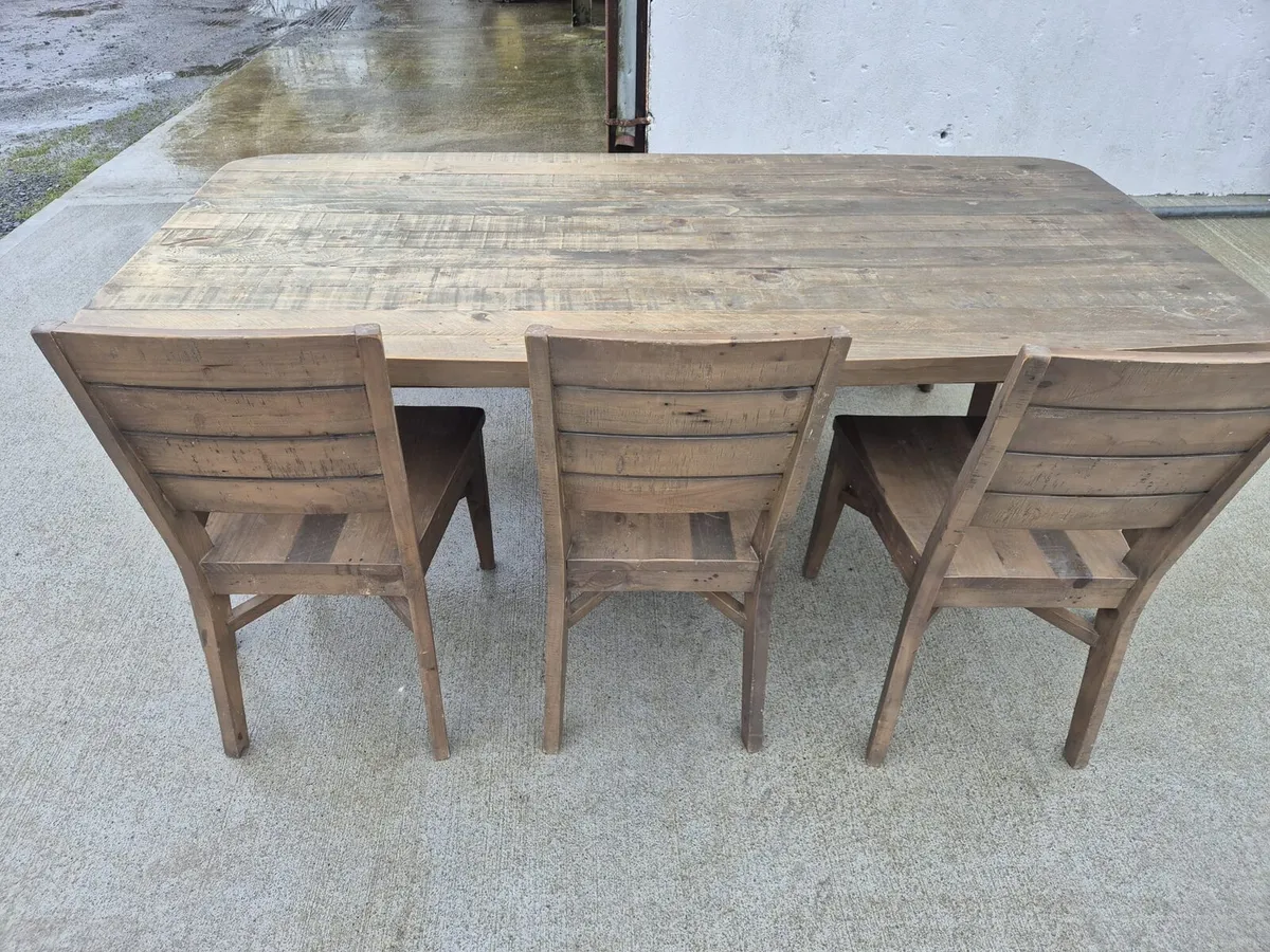 Table unit - Image 1