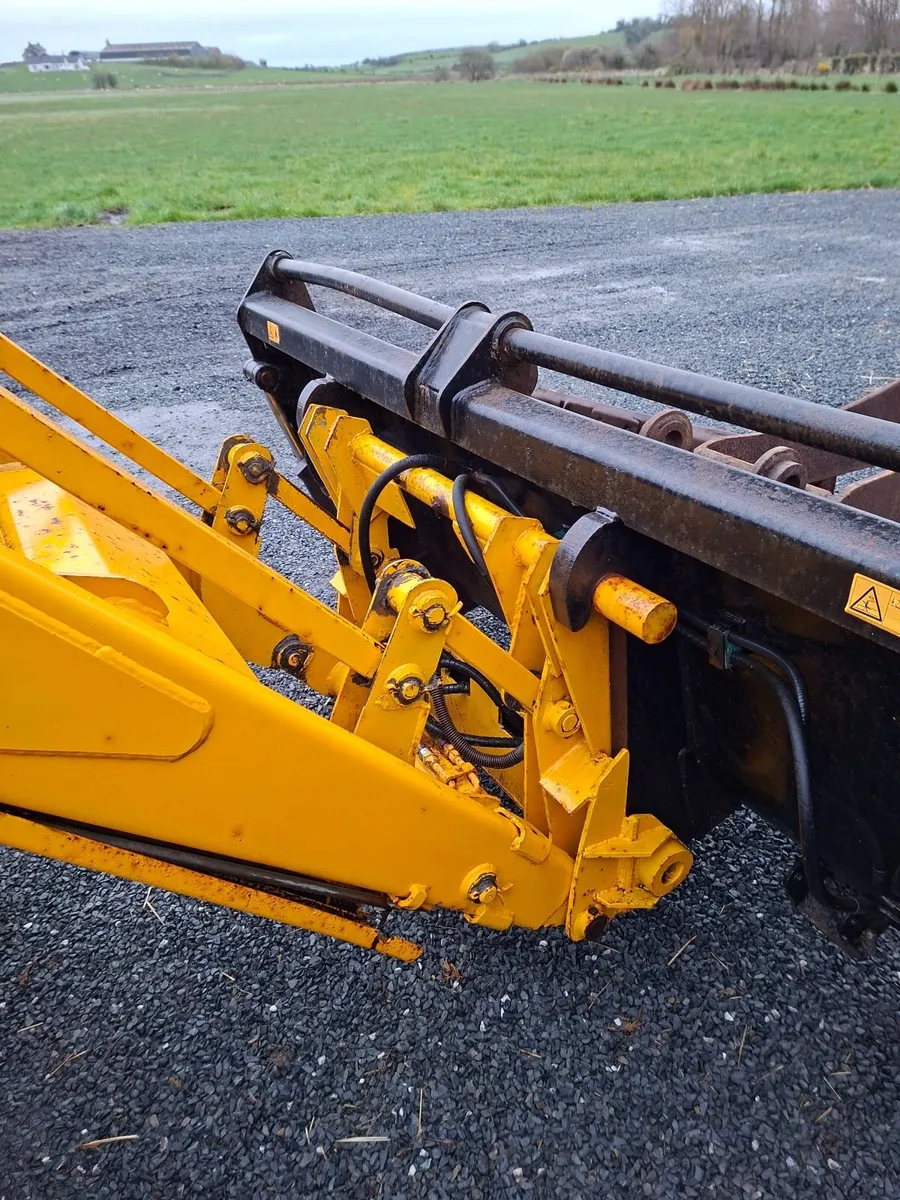 Massey ferguson 50HX - Image 2