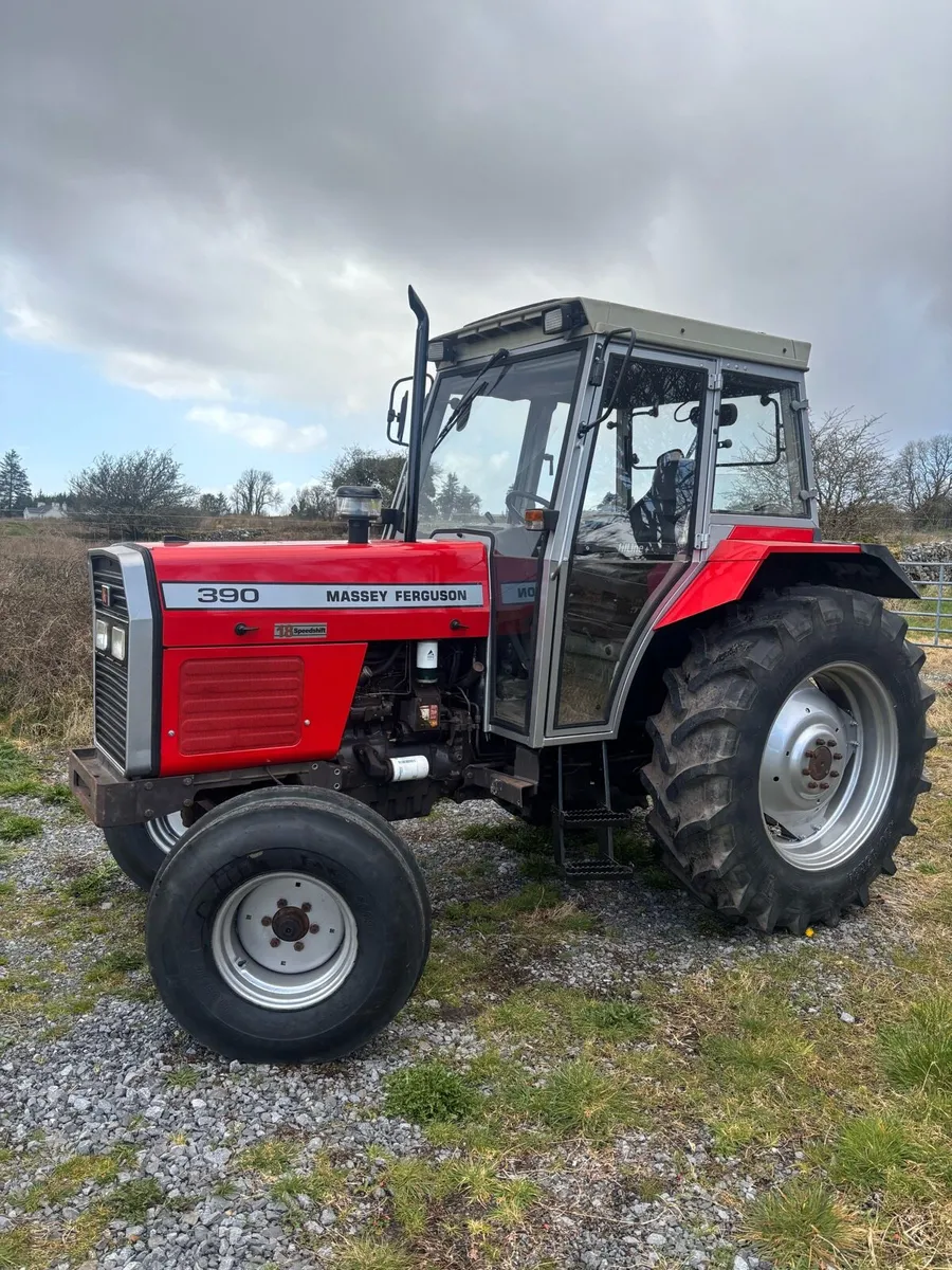 Massey Ferguson 390 - Image 1