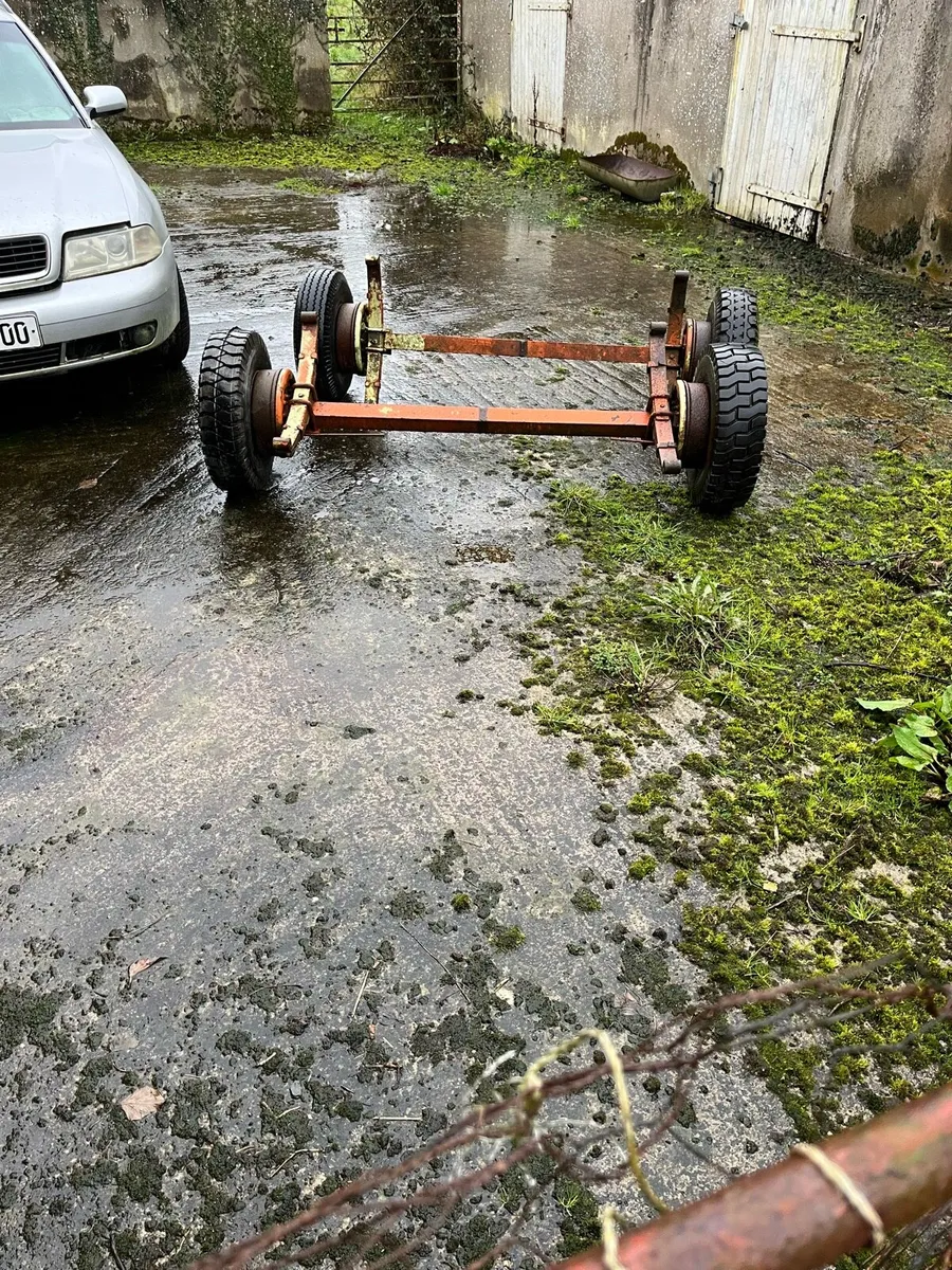 Trailer 10 x6 and axles - Image 2