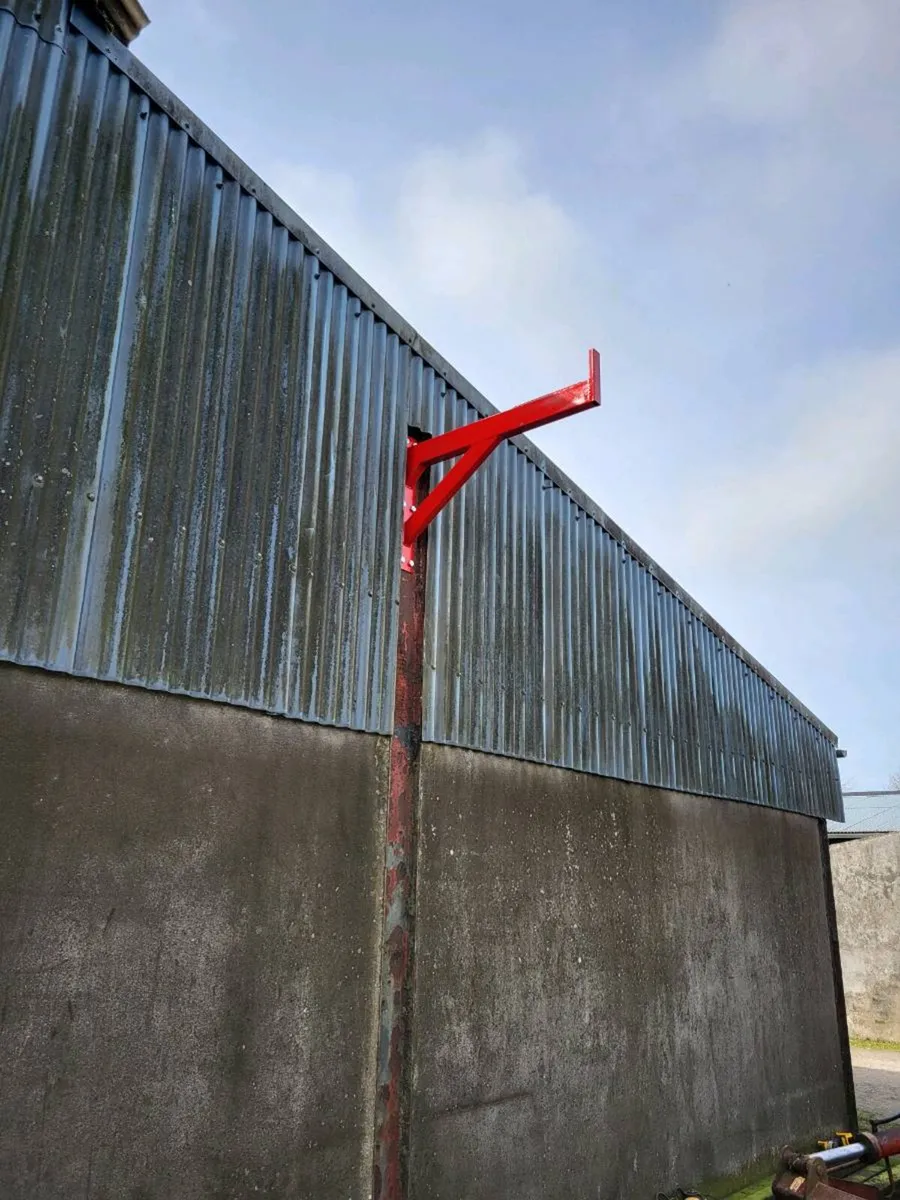 MANURE BAG HANGERS 💥 - Image 1