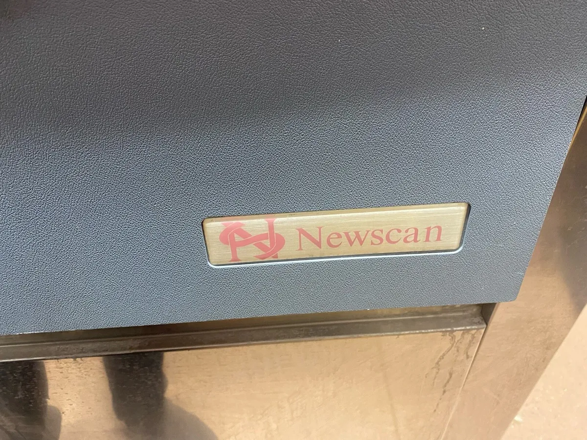 Ice Machine - Image 1