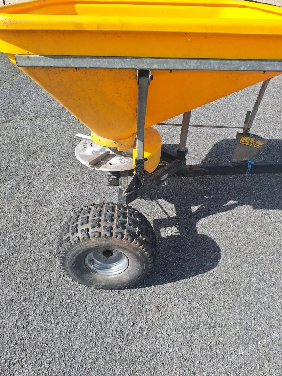 Quad spreader - Image 1