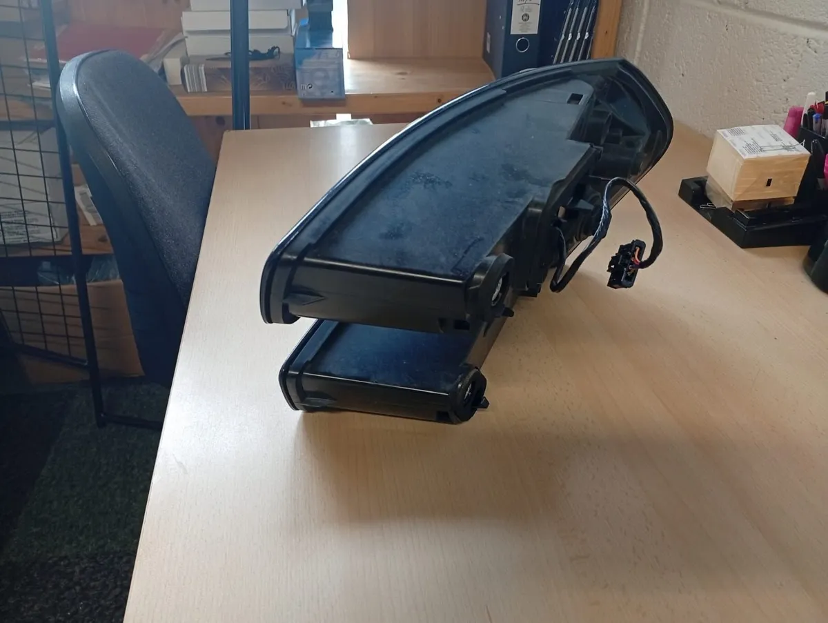 CITROEN GRAND PICASSO C4 LH REAR LAMP - Image 3