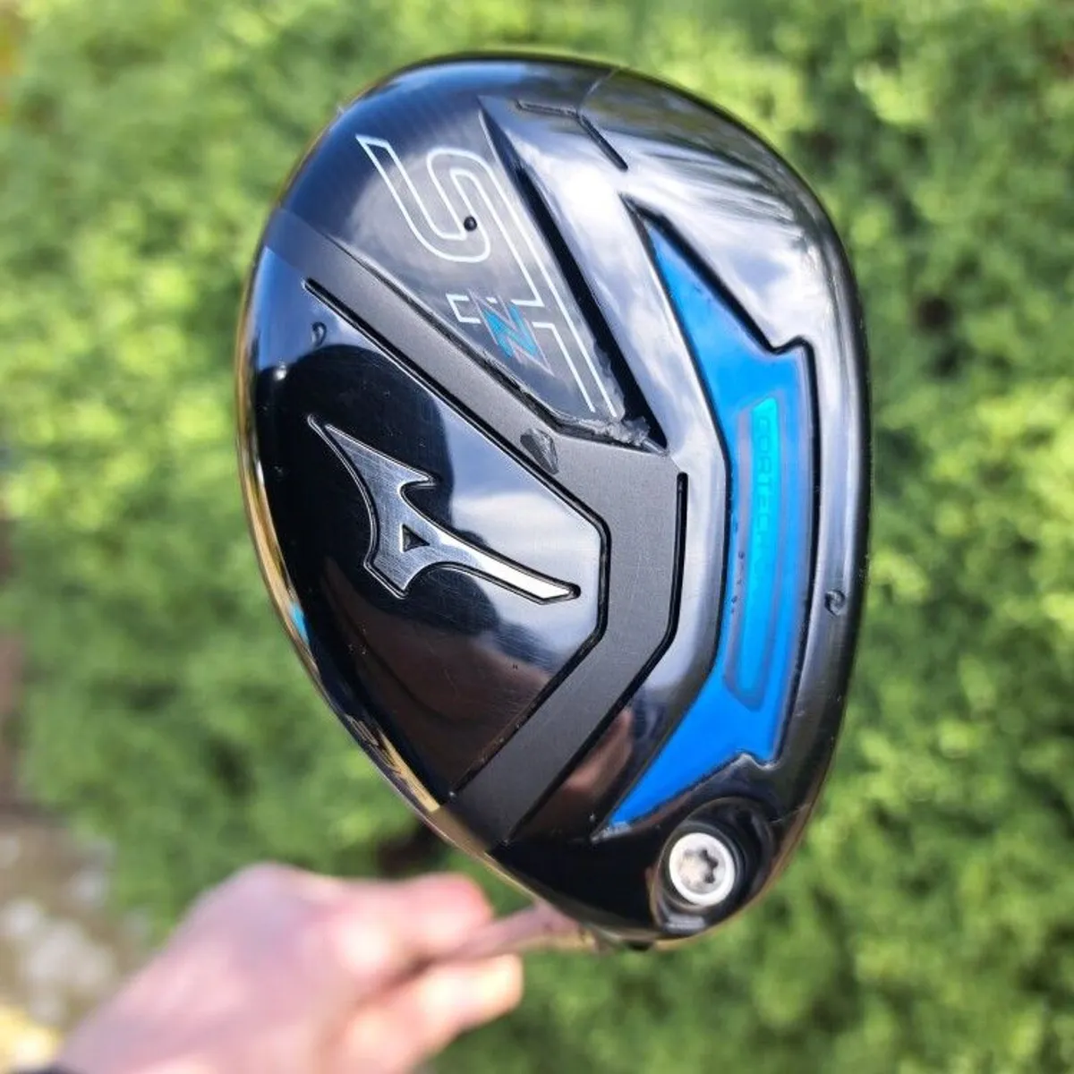 Mizuno STz 230 4 Hybrid - Image 1