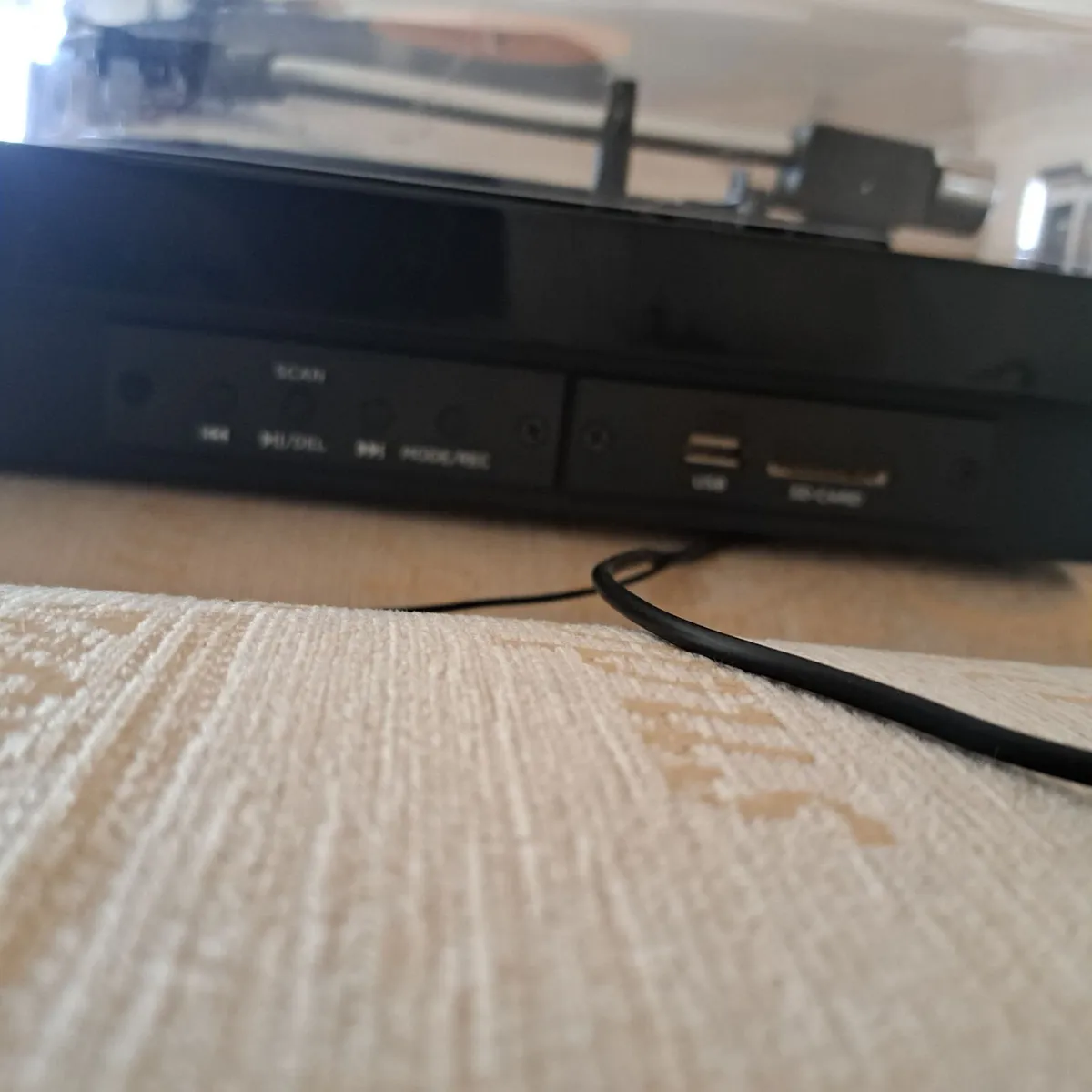 Record player with well over a 100 records - Image 2