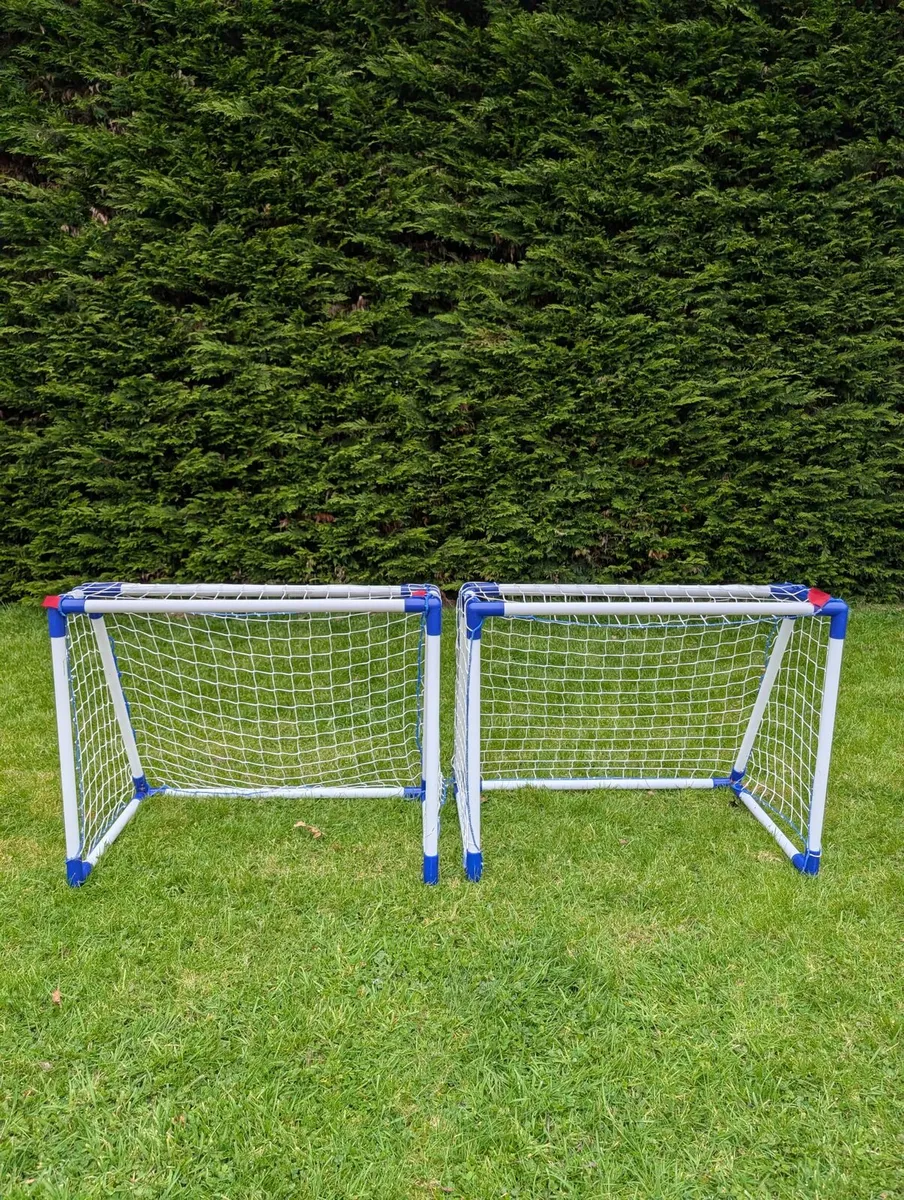 Kids soccer goals