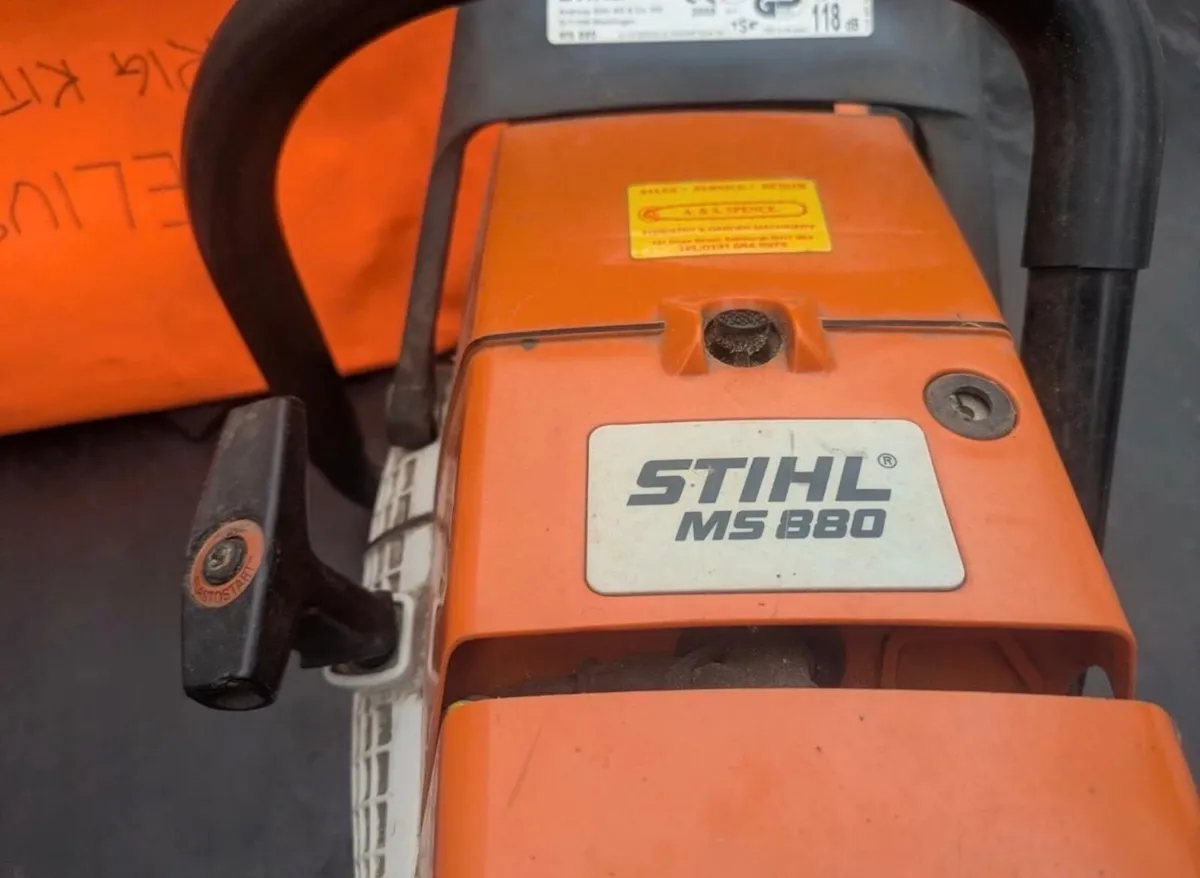 Stihl MS880 Chainsaw - Image 3