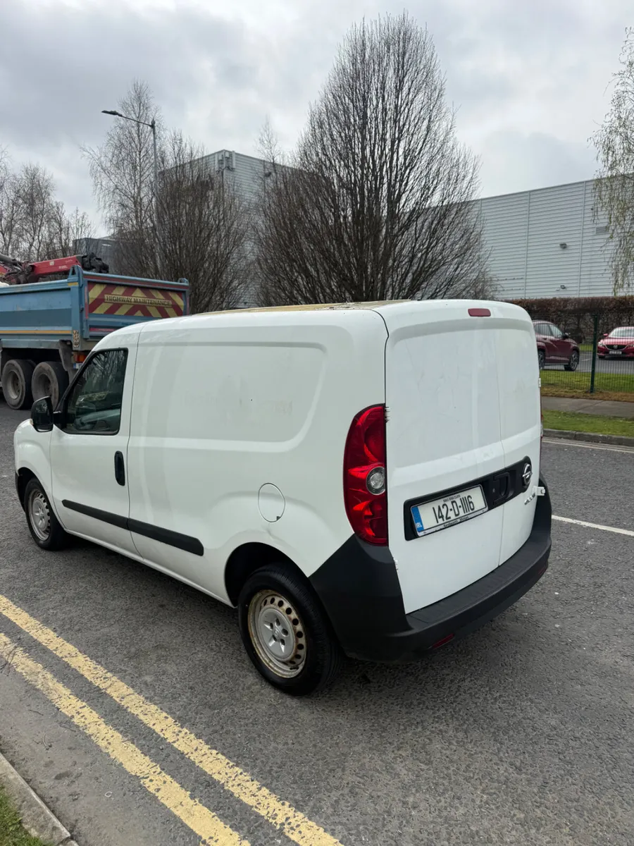 Opel Combo 2014 132 Kmh - Image 3