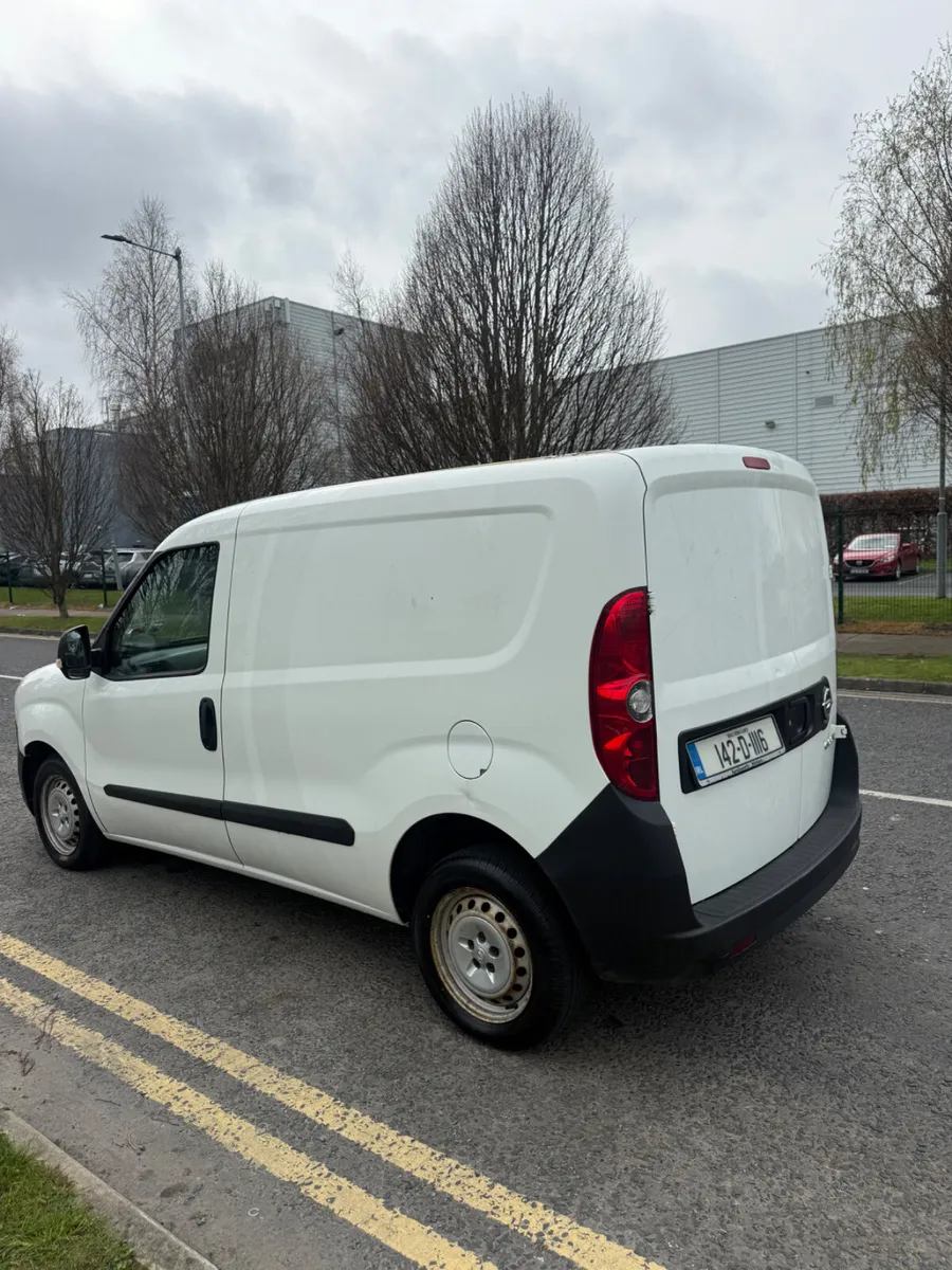 Opel Combo 2014 132 Kmh - Image 2