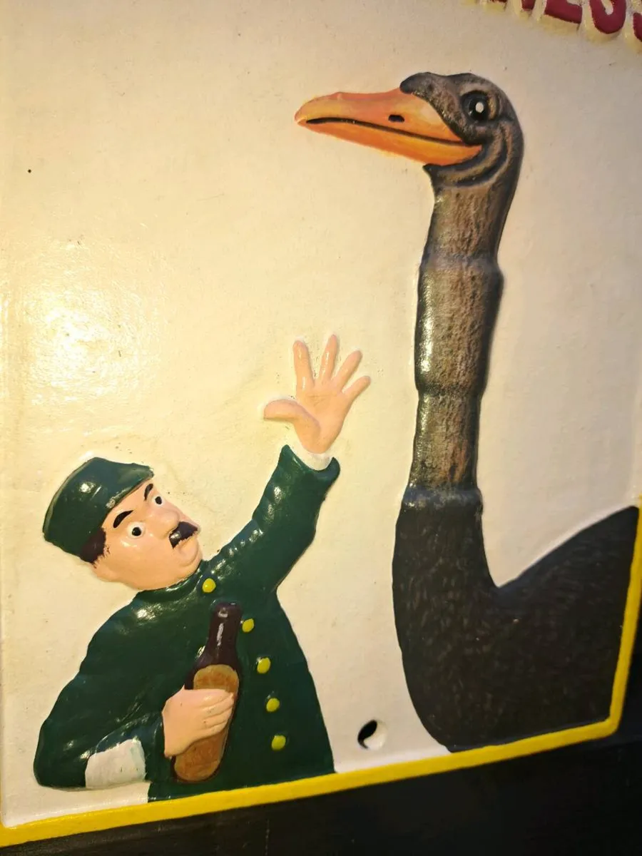 Guinness cast iron sign - Image 3