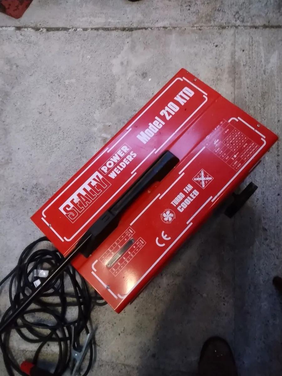 Sealey power welder model 210 XTD Arc welder - Image 1