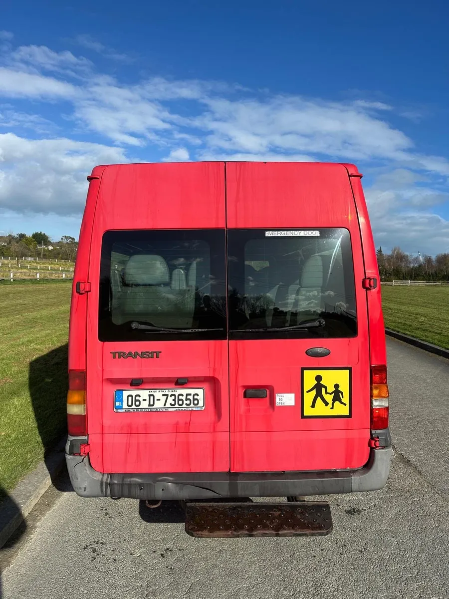 Ford Transit 2006 Minibus - Image 3