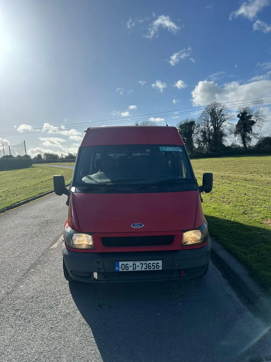 Ford Transit 2006 Minibus - Image 4