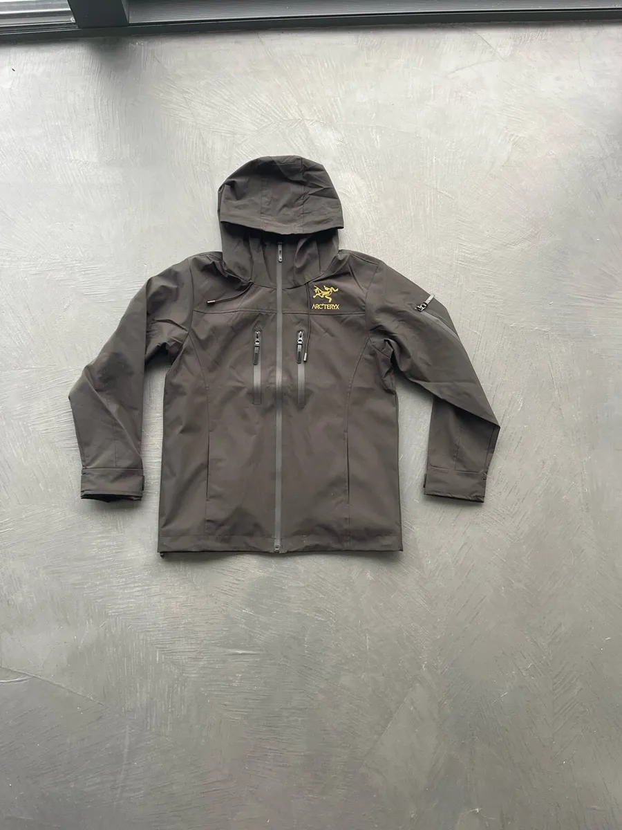 Arc’teryx jacket - Image 1
