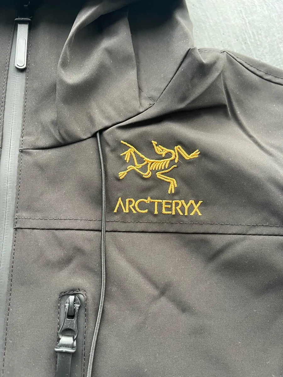 Arc’teryx jacket - Image 3