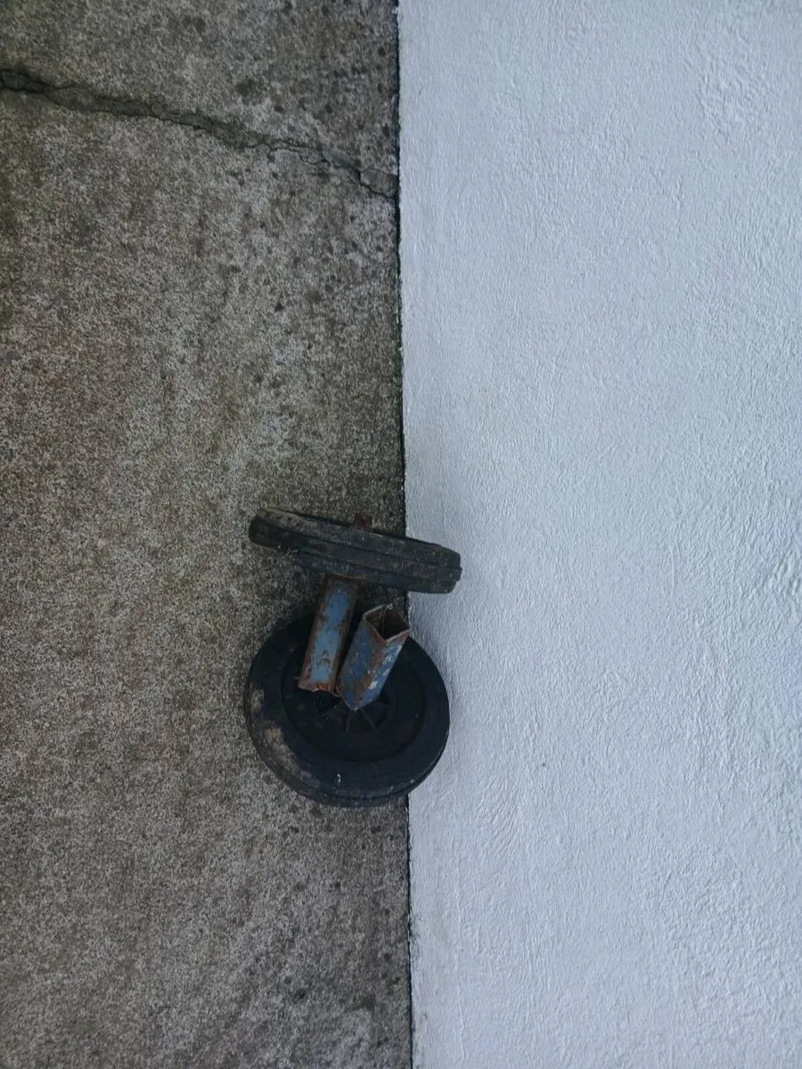 Wheels & Hubs suit Cement Mixer - Image 4