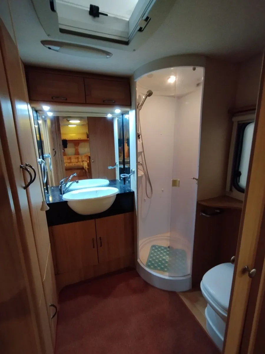 Avondale Caravan - Image 2