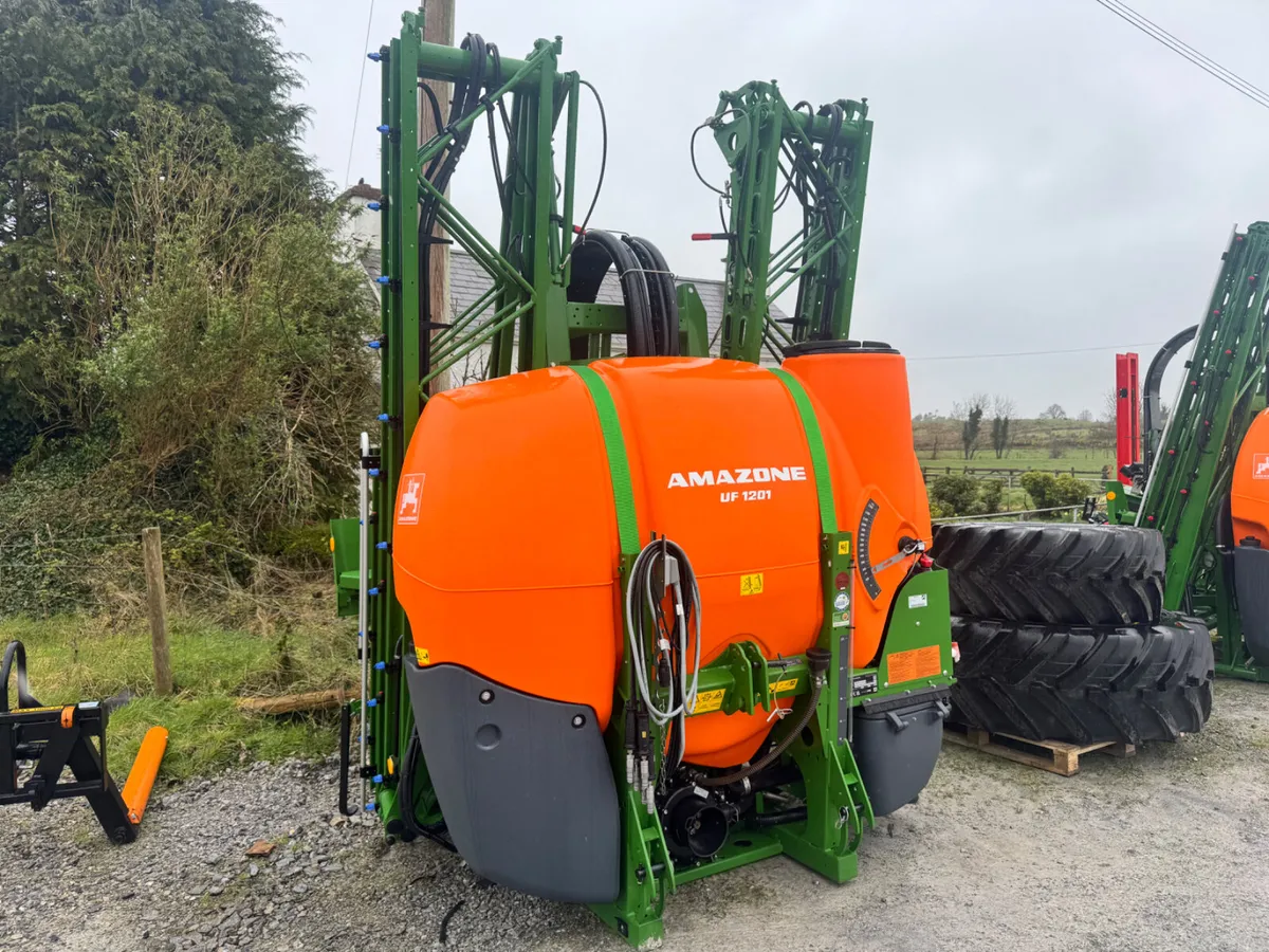 New UF1201 Sprayer 18m - Image 1