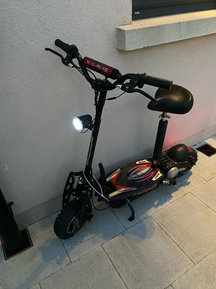 Scooter 1000W - Image 1
