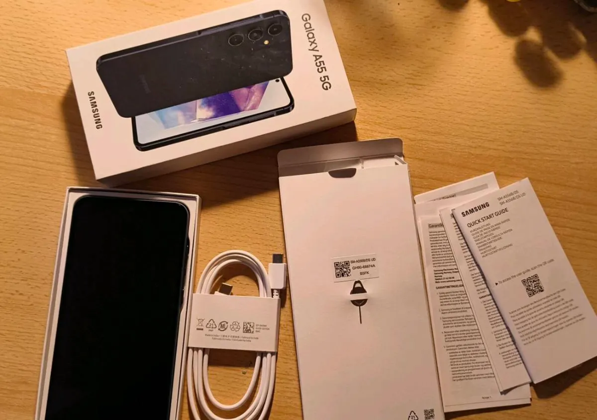 Samsung Galaxy A55 5G - Image 2