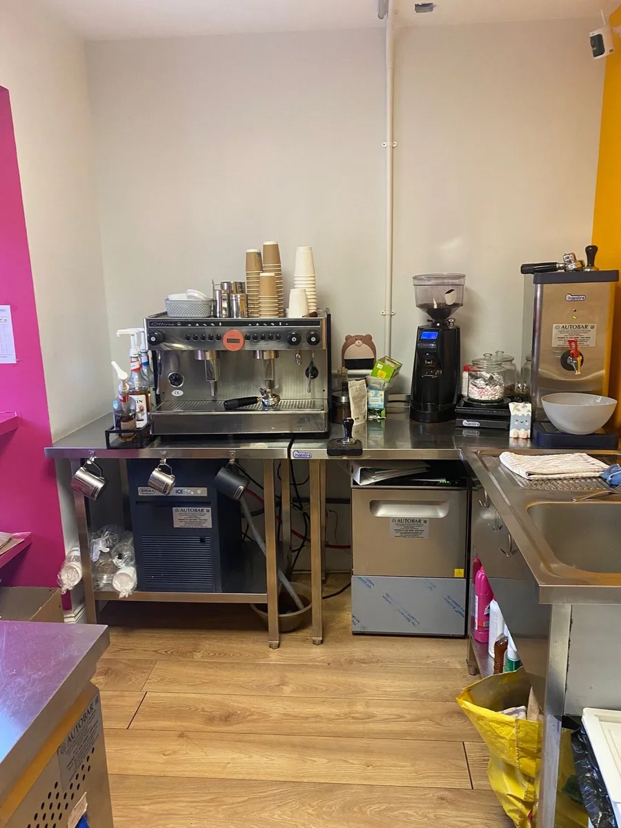 Coffee and juice bar - Image 3