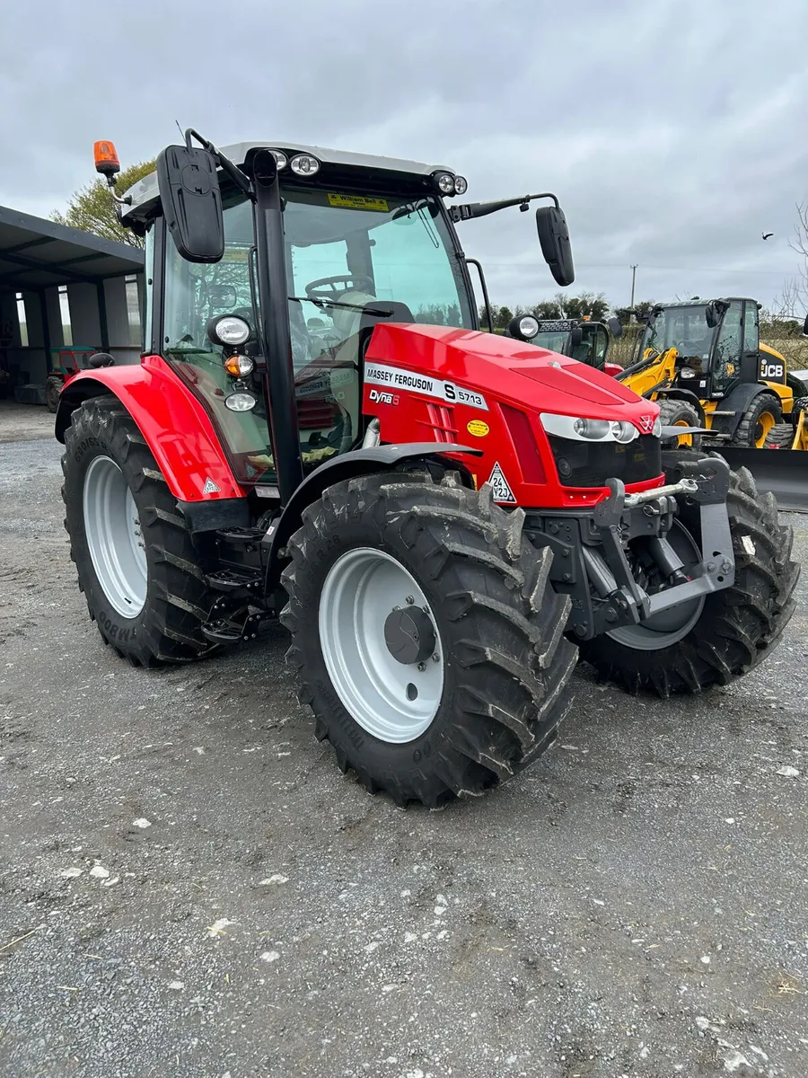 Massey Ferguson 5713s - Image 2