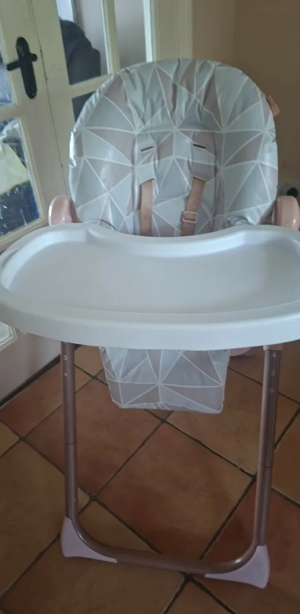 Baby HIGH CHAIR €15 Glounthaune - Image 3