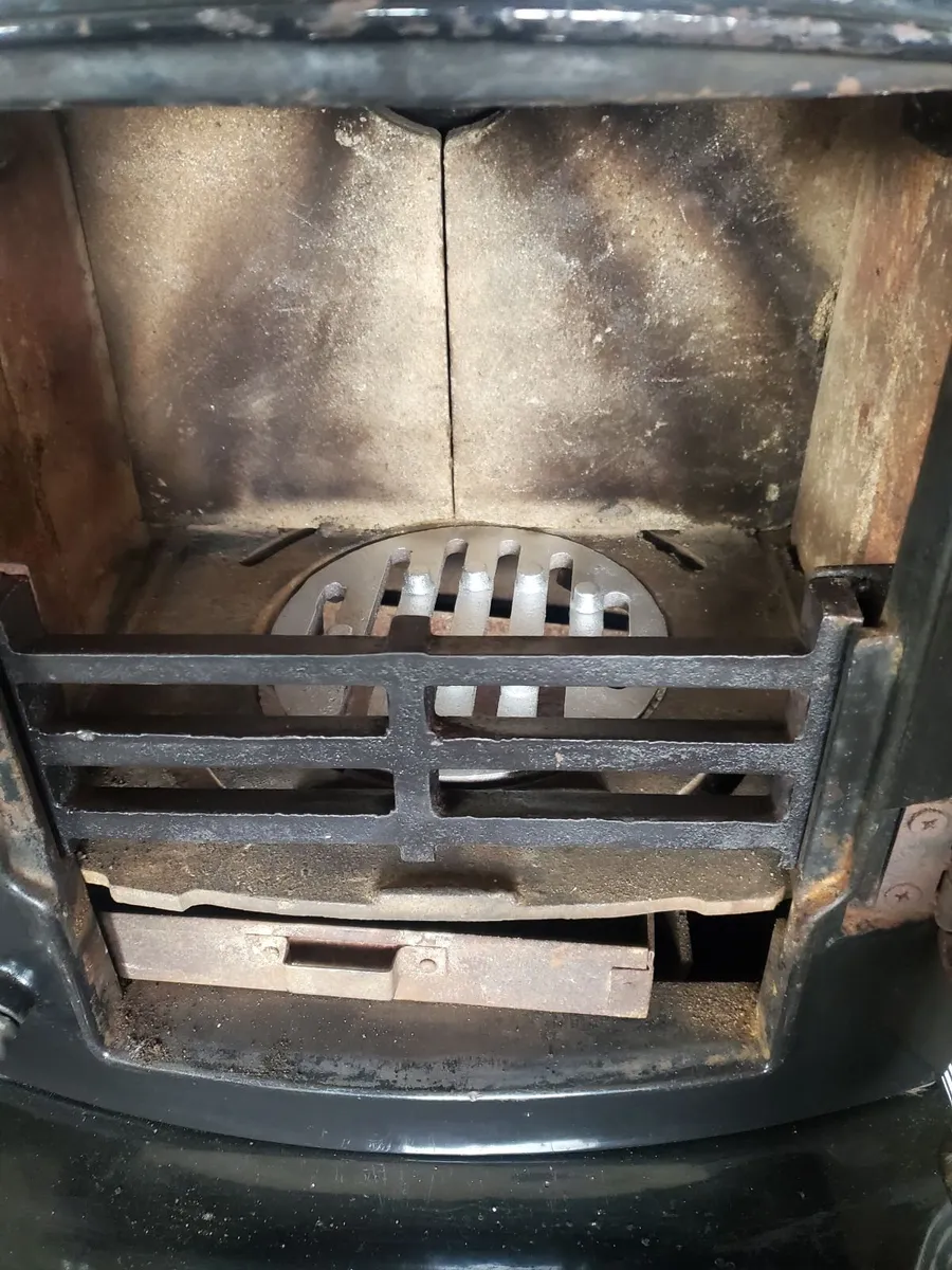 Henley 6kw solid fuel stove - Image 4