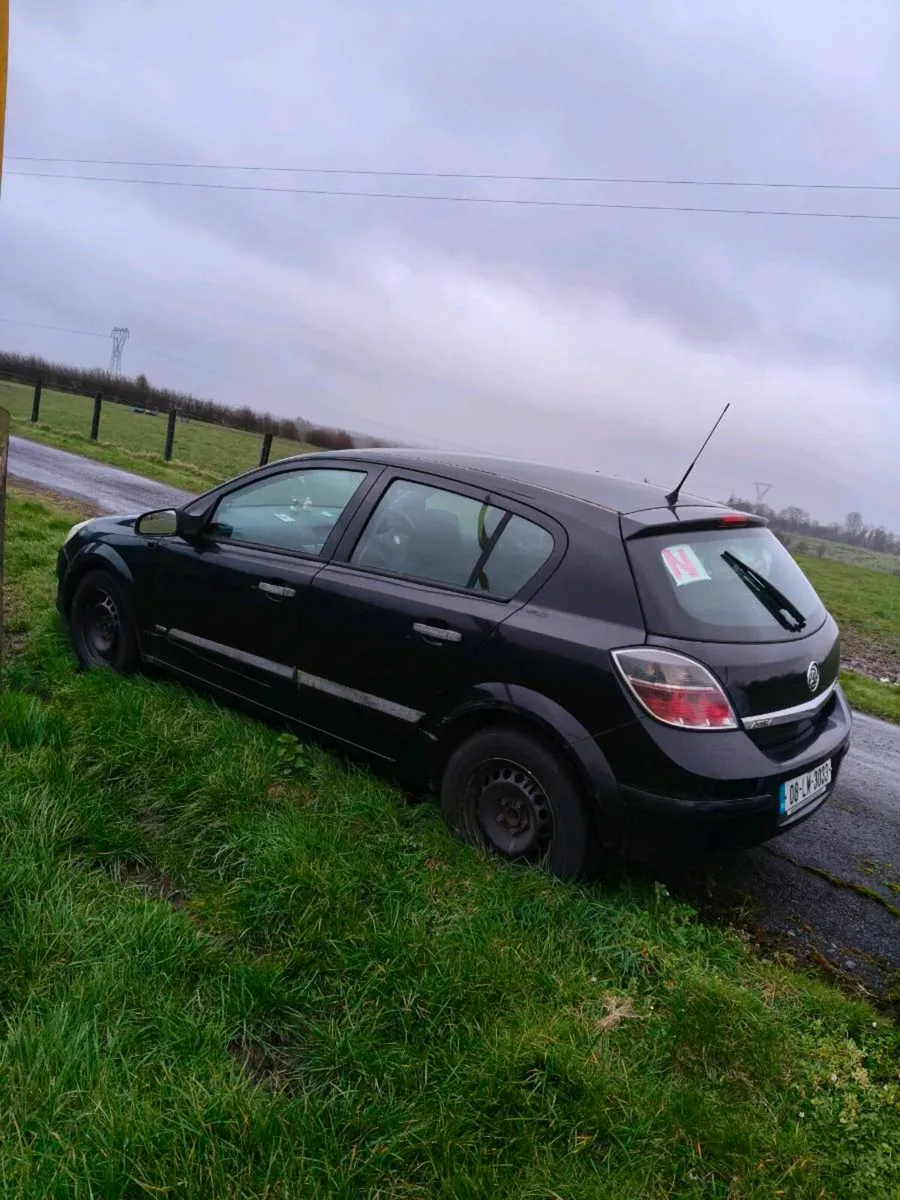 Kia proceed and Opel Astra - Image 1