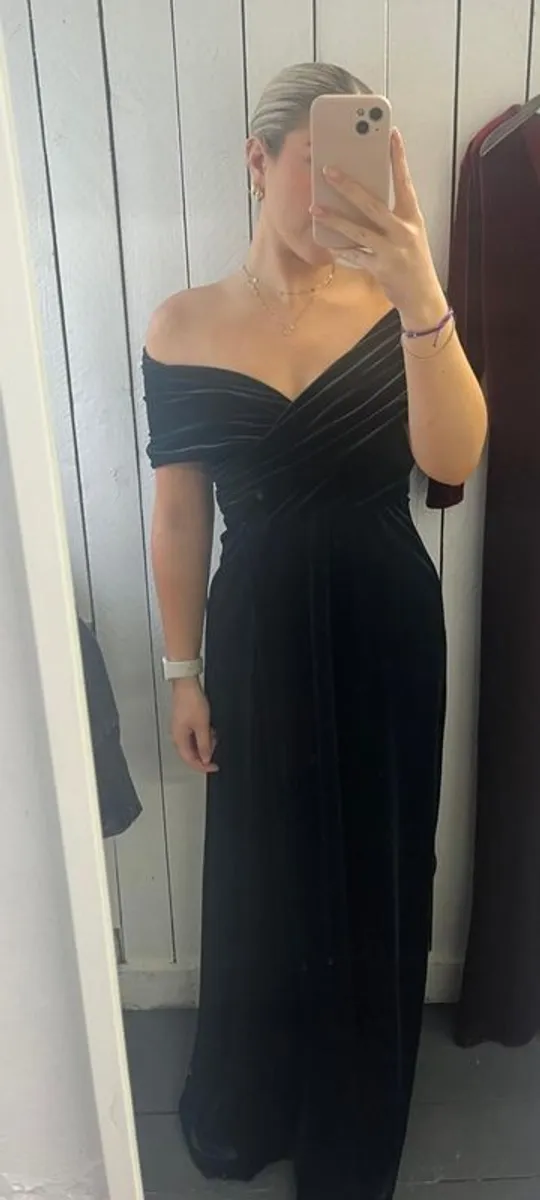 Bridesmaid dresses - Image 2