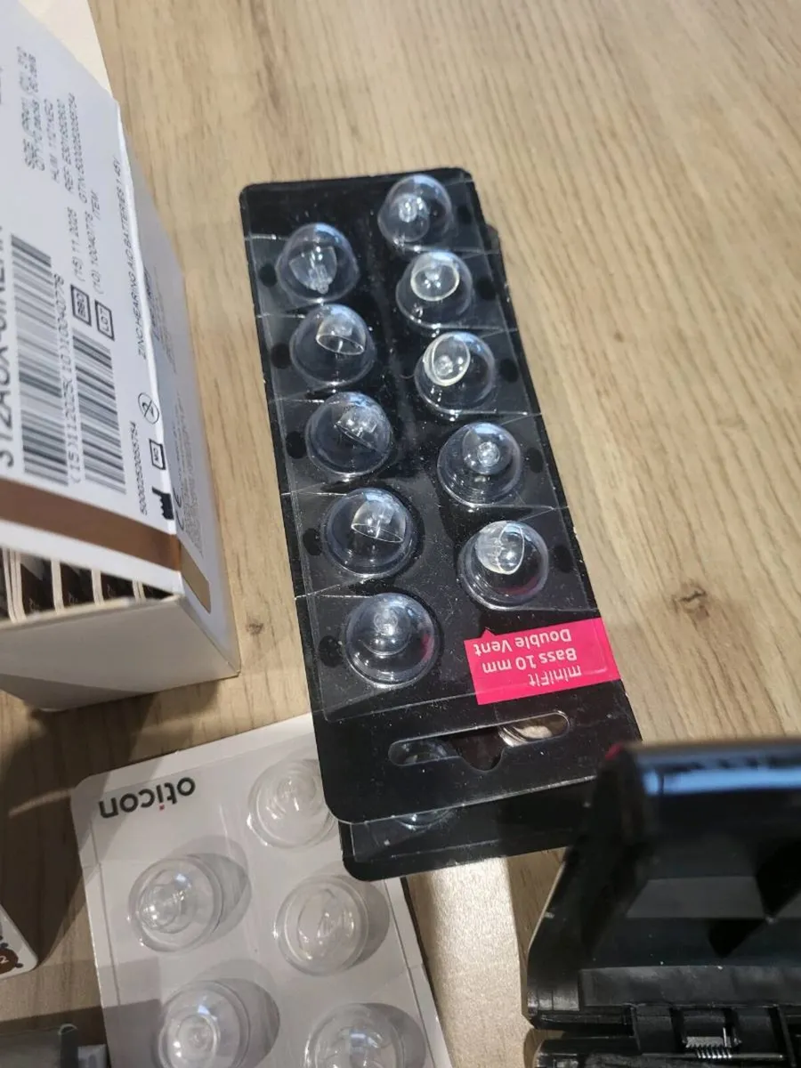 Oticon Hearing Aid - Image 3