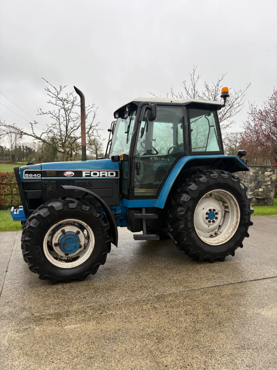 Ford New Holland  5640 - Image 2