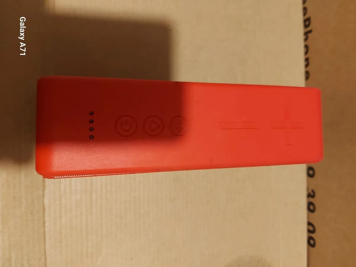 Blix 10 Bluetooth Speaker in perfect working order - Image 3