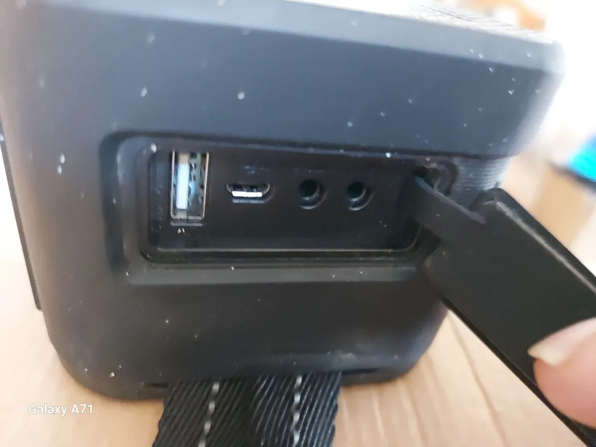 Skullcandy Barricade Wireless Bluetooth Speaker - Image 4