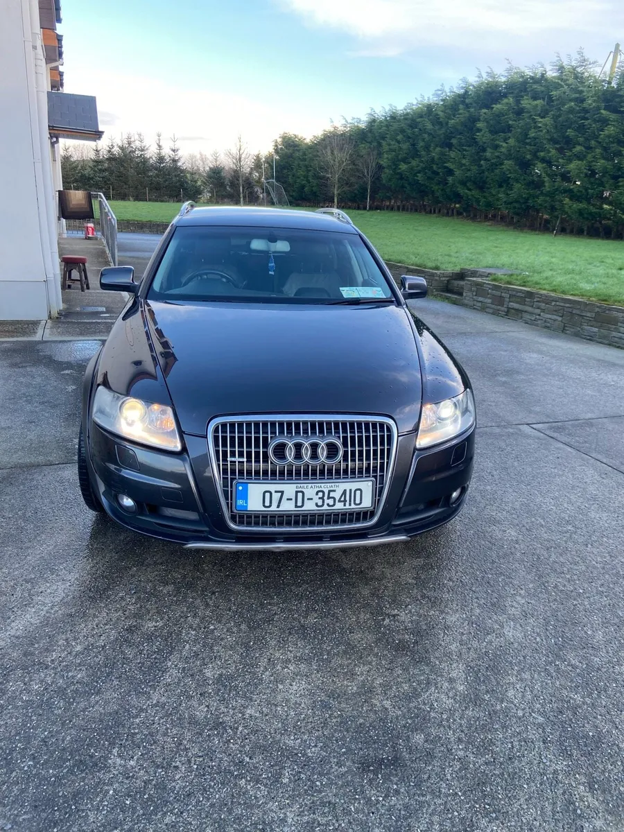 Audi A6 Allroad Quattro - Image 1