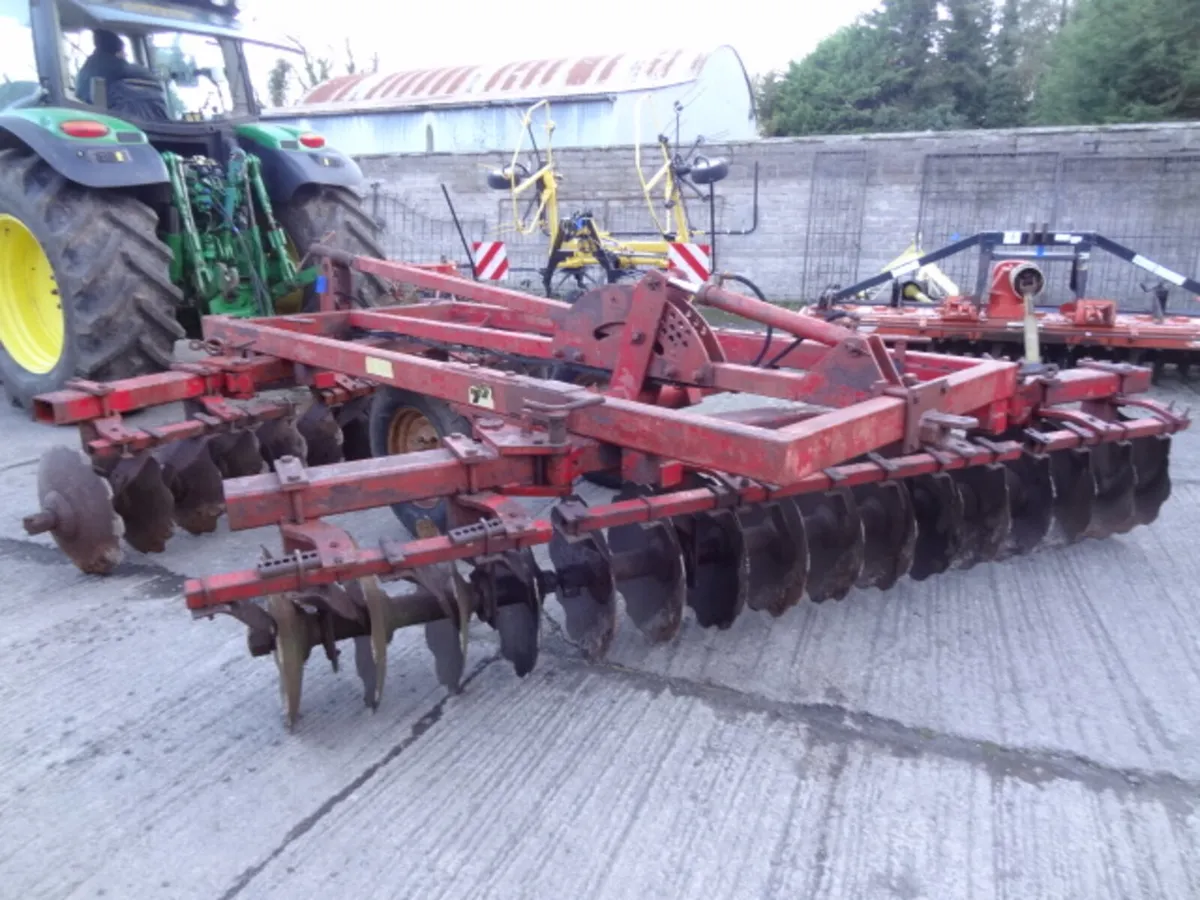 Petite 12FT Trailed Disc Harrow - Image 3