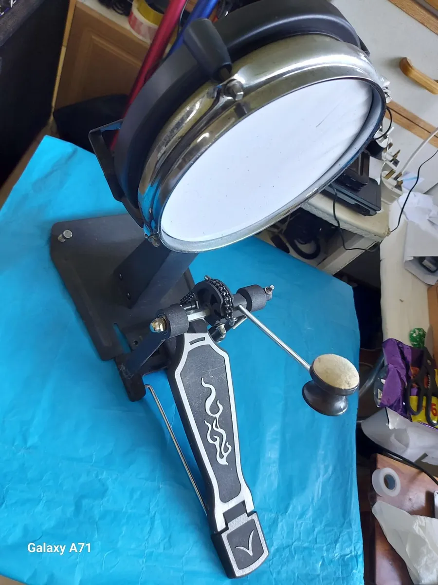 YAMAHA DD-65 Digital Percussion Electronic DrumKit - Image 2