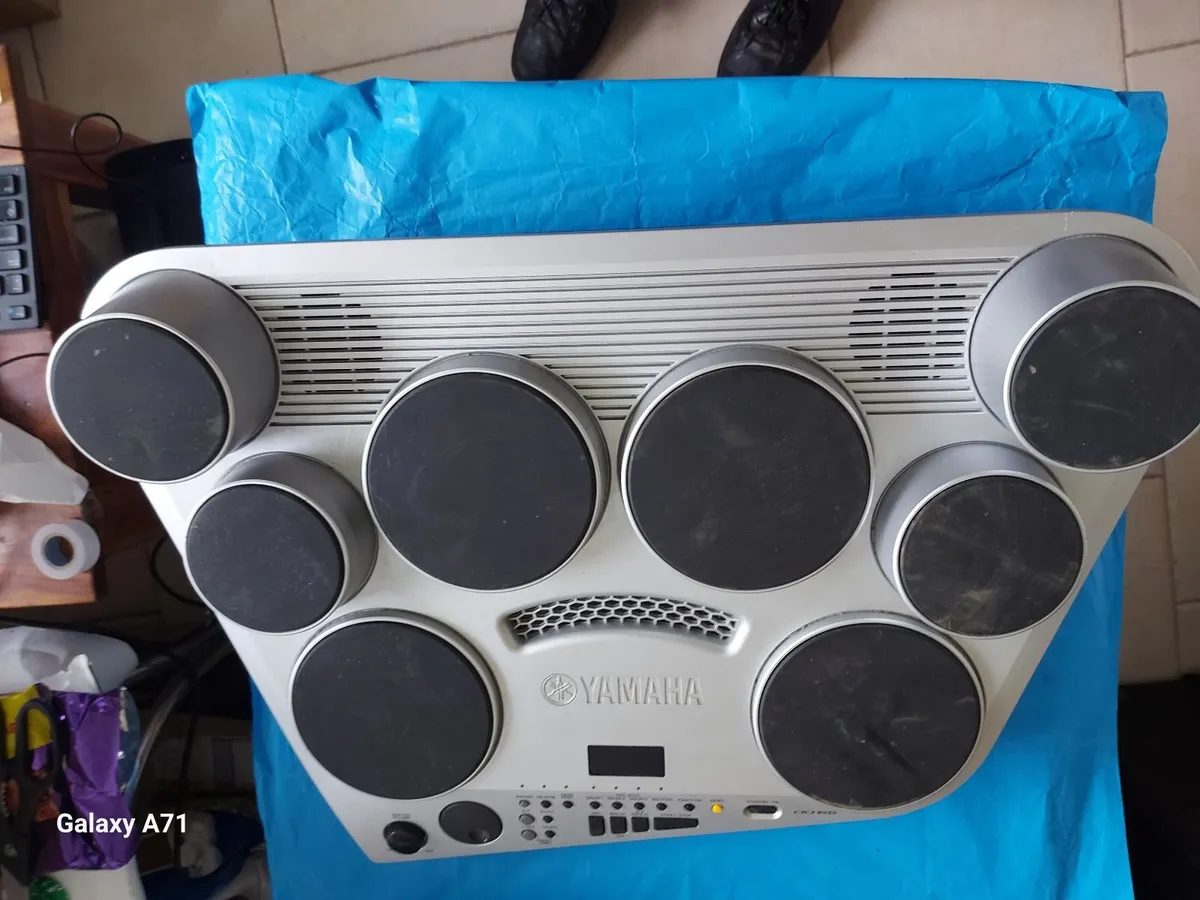 YAMAHA DD-65 Digital Percussion Electronic DrumKit - Image 1