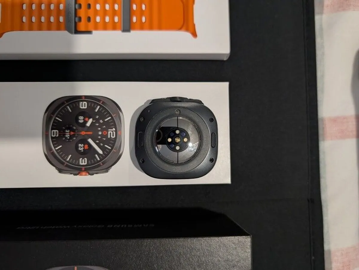 Samsung Galaxy watch ultra lte smart watch - Image 3