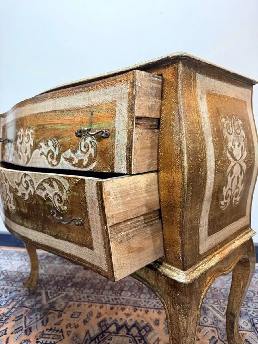 Hollywood Regency Bombe Two Drawer Cabinet in Gold & White - Image 4