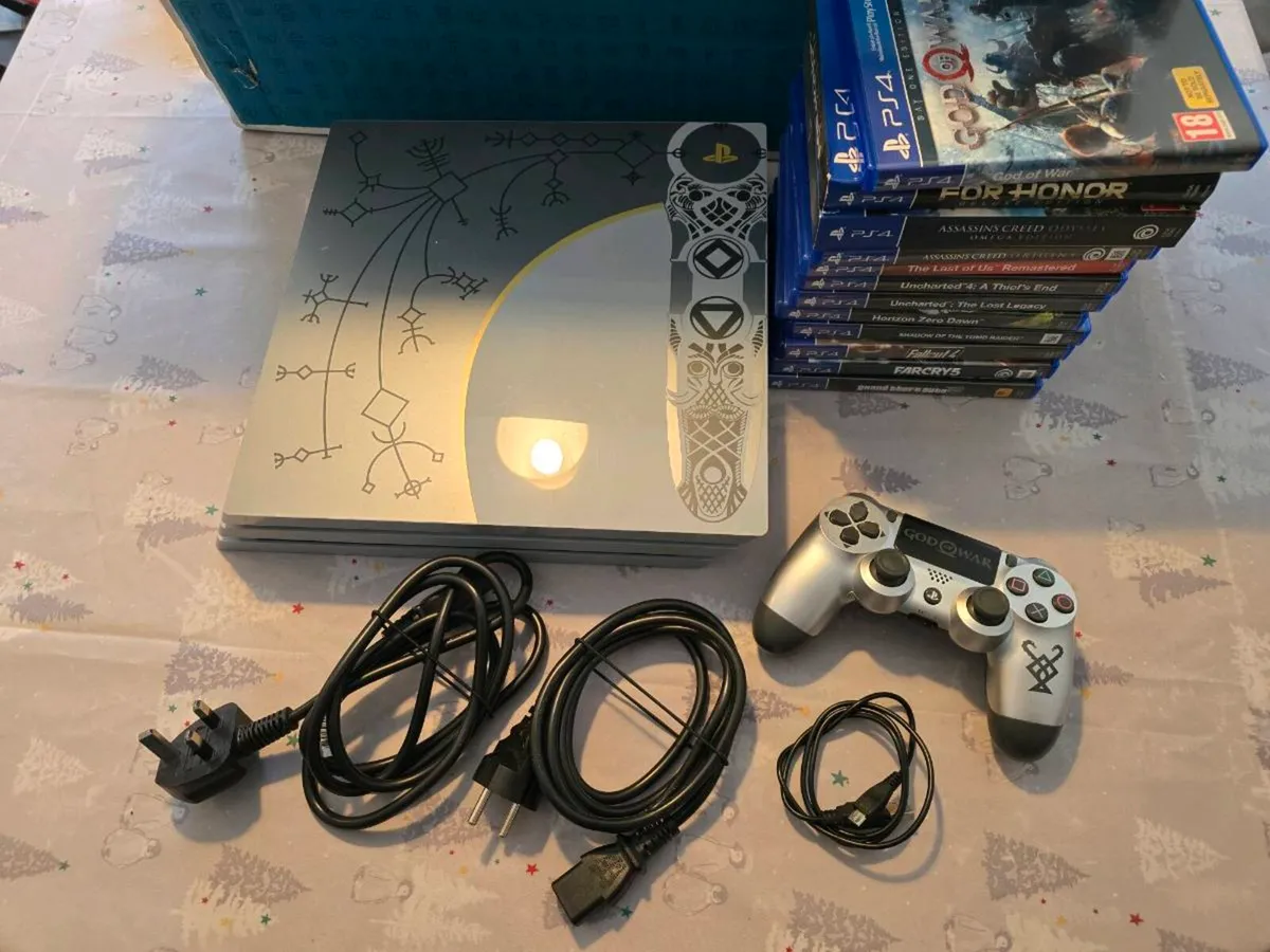 PS4 Pro God of War limited edition - Image 1