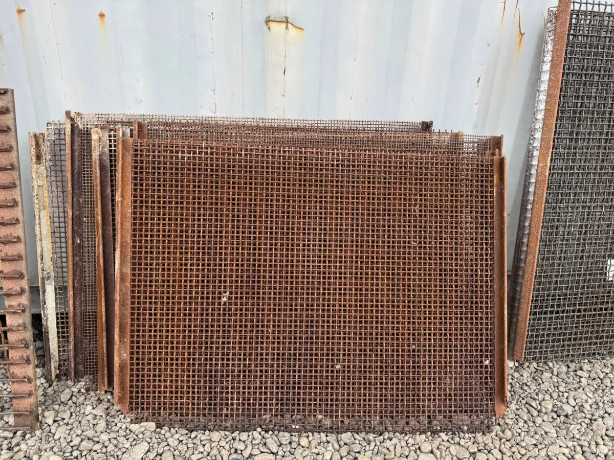 STEEL MESHES NEW AND UNUSED - Image 2